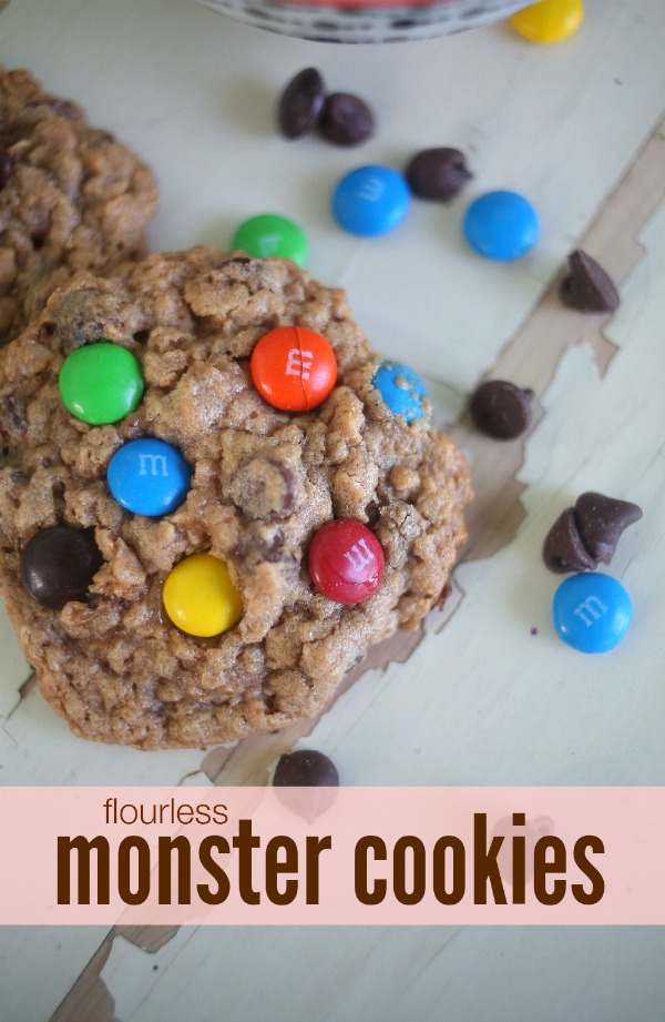 Flourless Monster Cookies via lifeingrace