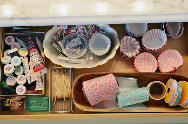 How to set up a baking center