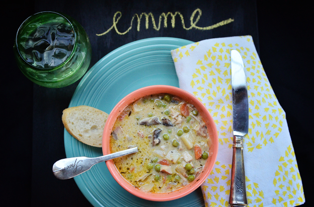 chicken pot pie soup via lifeingrace