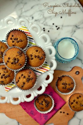 pumpkin chocolate chip muffins