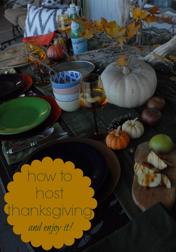 how to host thanksgiving