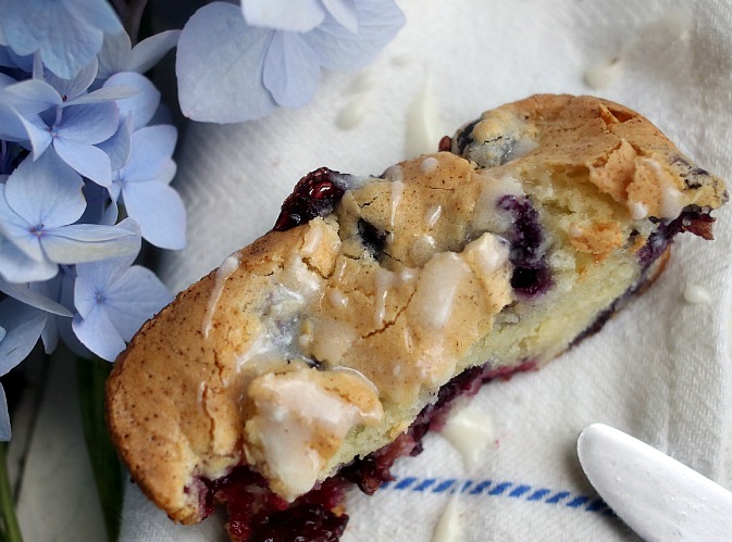 Best Ever Blueberry Coffee Cake {with Lemon Glaze}