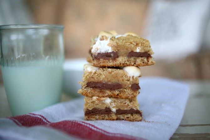 S'mores Bars via lifeingrace