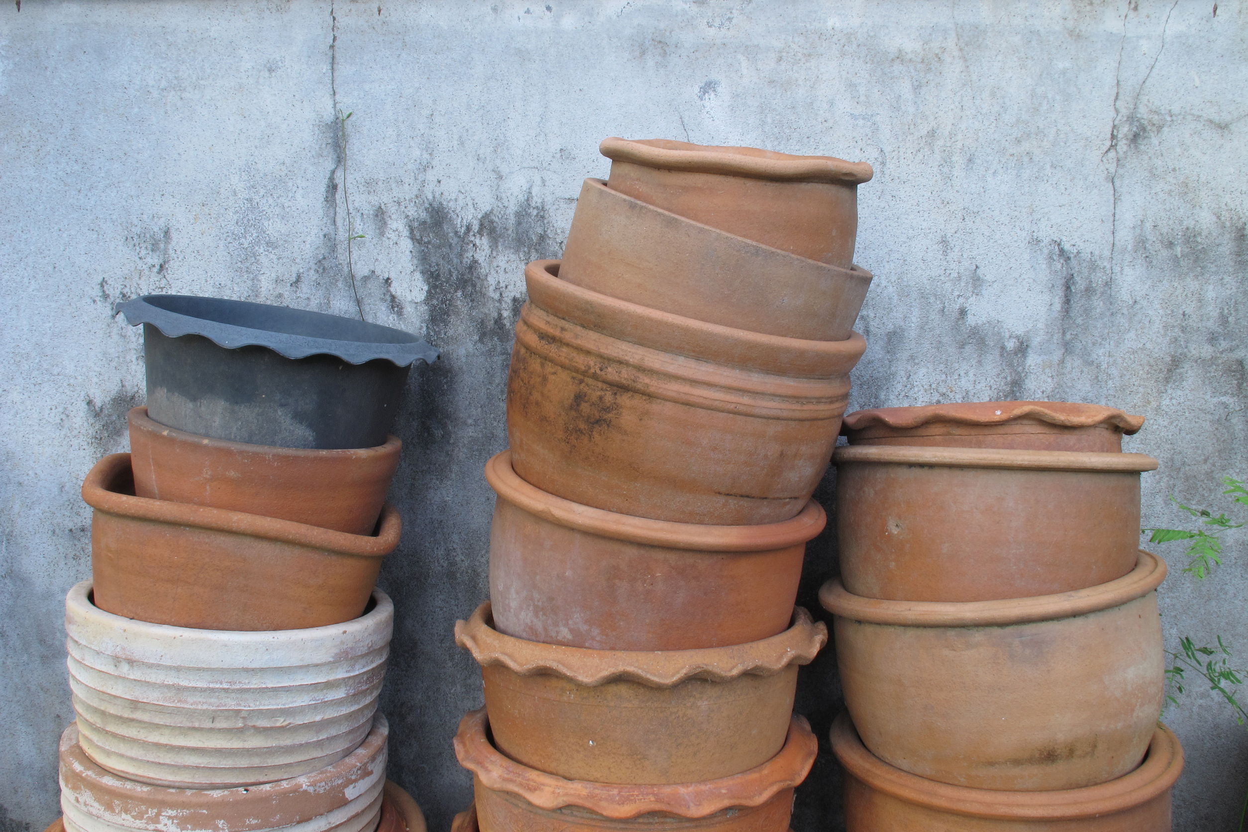 pots